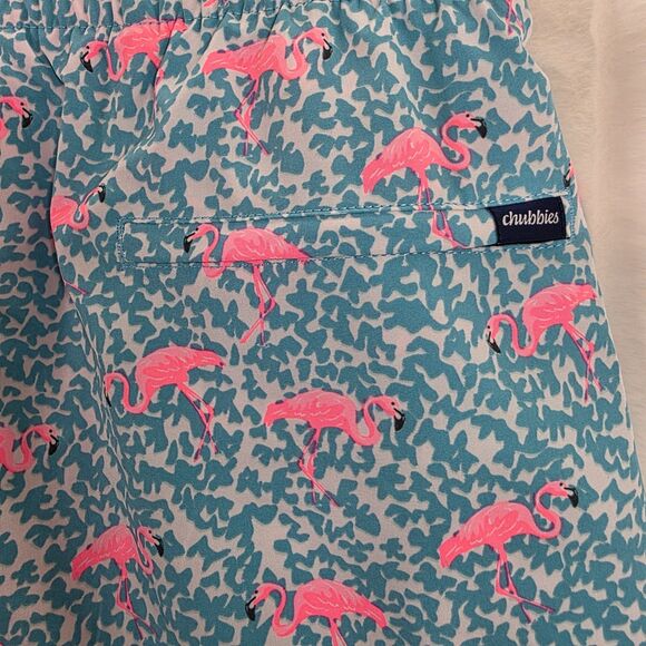Chubbies Men's 7" Swim Trunks Blue Pink Flamingo Beach Summer Size XL - Picture 8 of 13